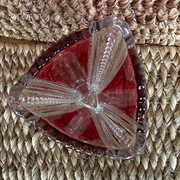 Vintage Cranberry Flash Triangle Footed Button Zipper Glass Vase 8.75” - Picture 6 of 17